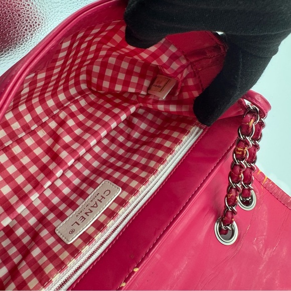 CHANEL - Small Pink Vinyl Lipstick Flap Bag | Fair to Good Condition - Picture 11 of 16